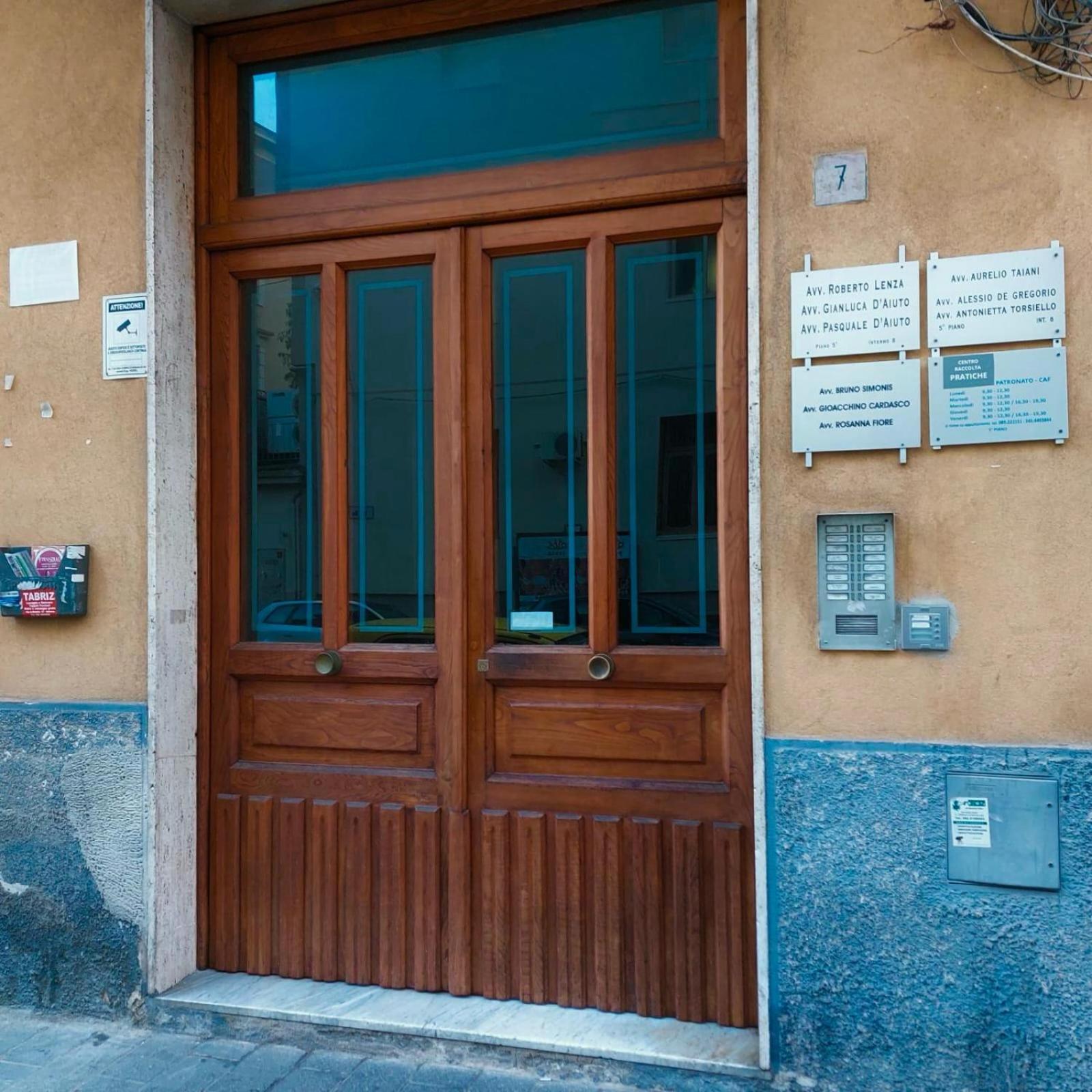 דירות סלרנו A Casa Di Don Peppino מראה חיצוני תמונה