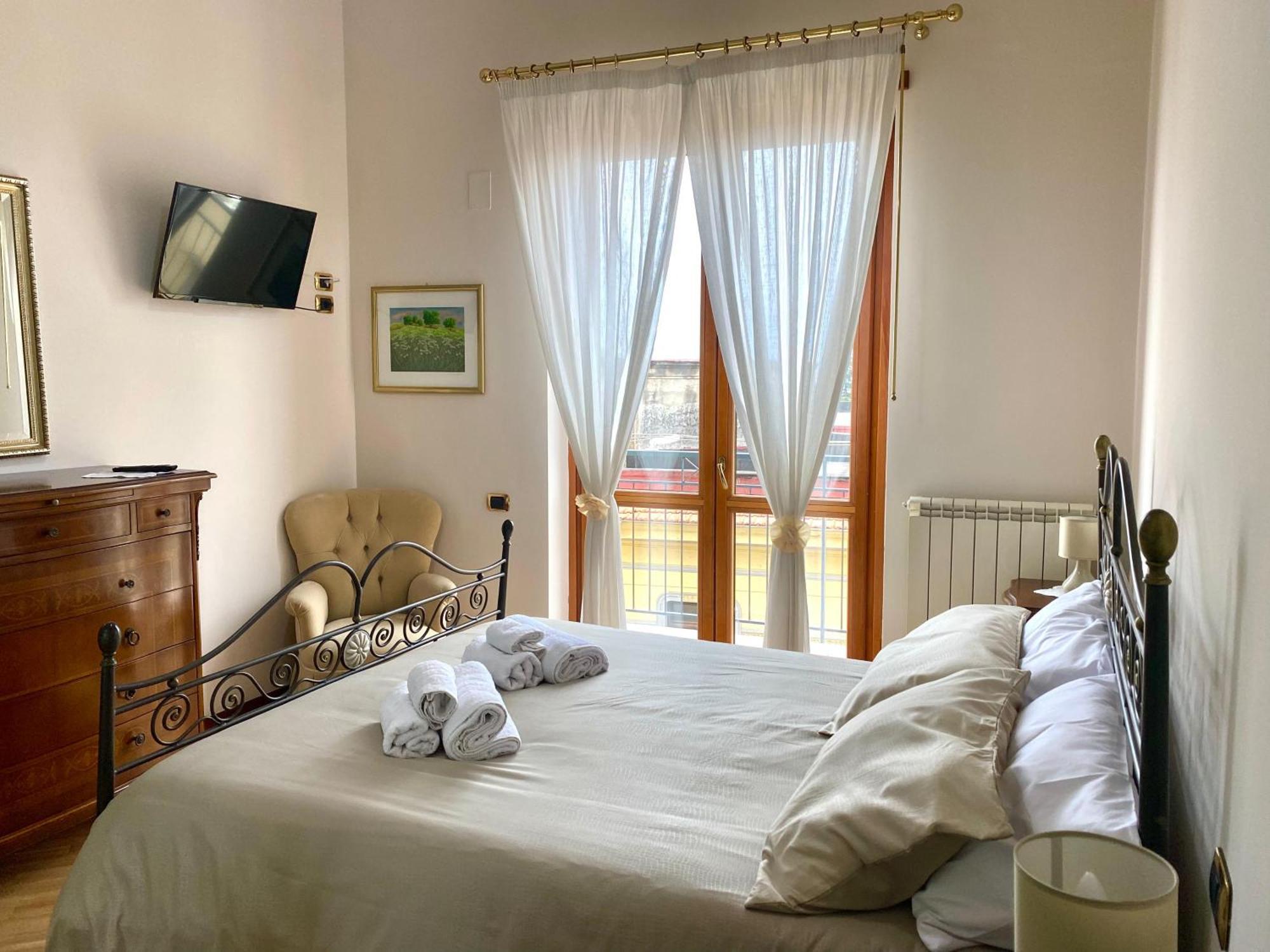 דירות סלרנו A Casa Di Don Peppino מראה חיצוני תמונה